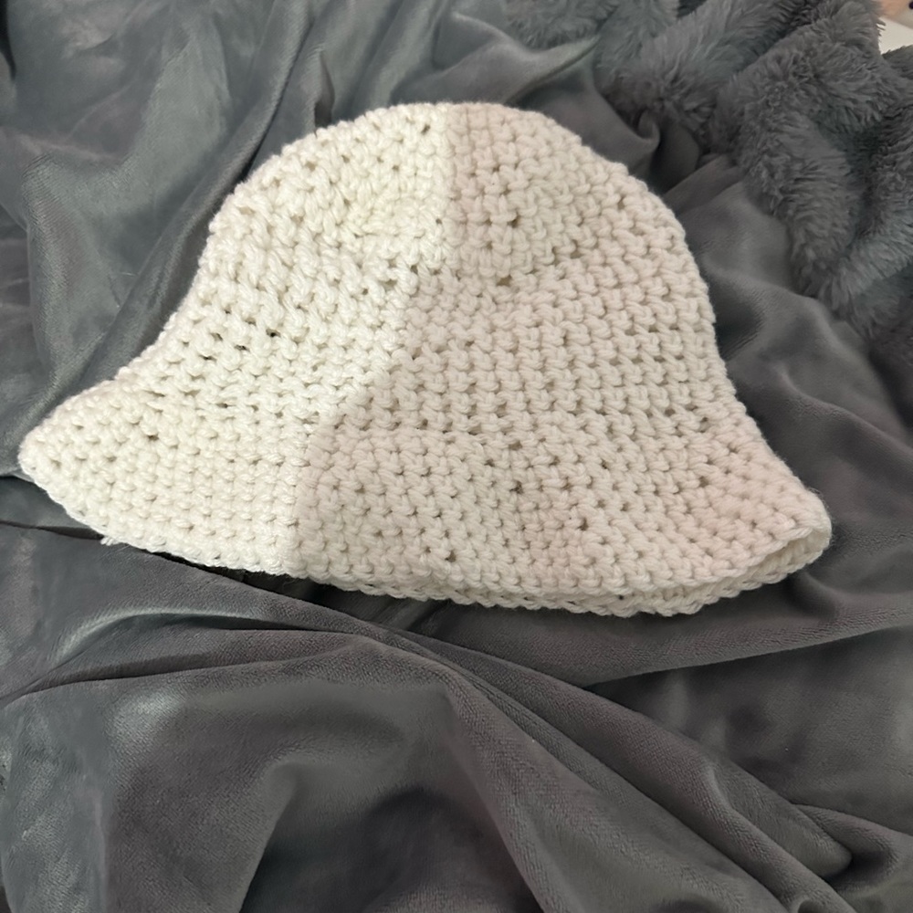 crochet bucket hat